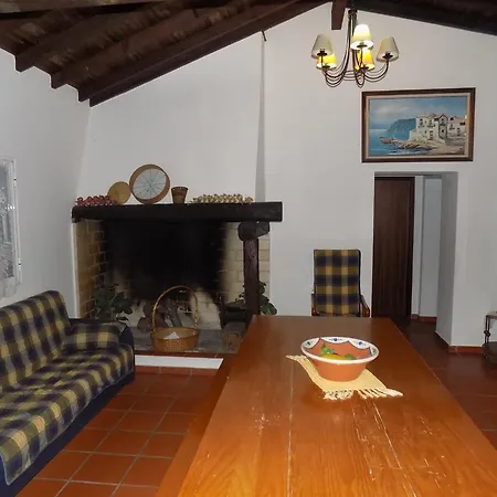 Casa Da Felicidade * Pataias
